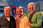 世体：拉波尔塔和瓜迪奥拉现身音乐节，一起观看演出并合影